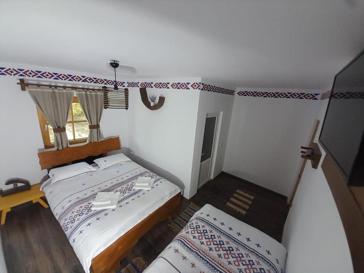Appartement Mosia Dar In Rai à Berbesti Extérieur photo